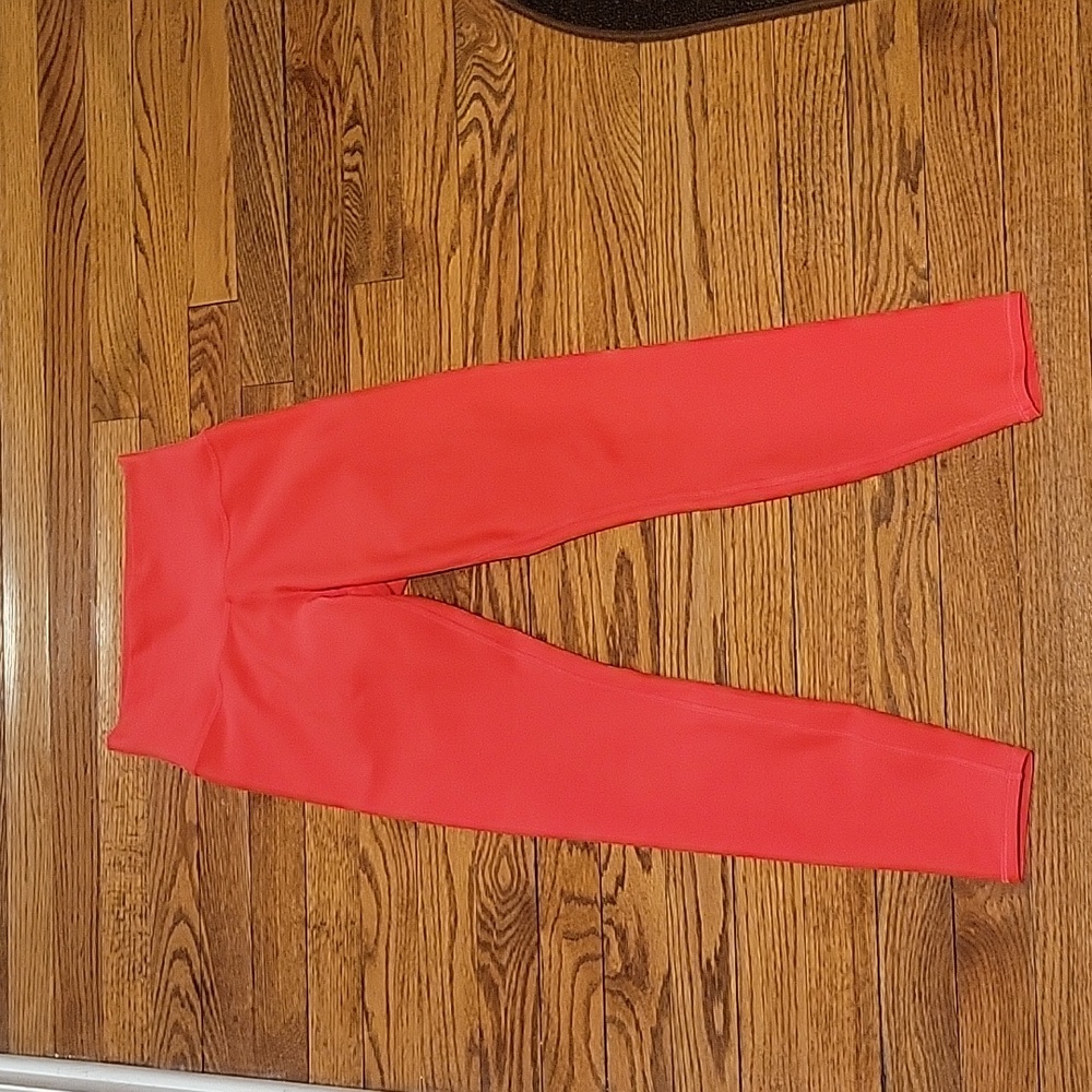 Alo 7/8 high waist airbrush leggings xs neon pink